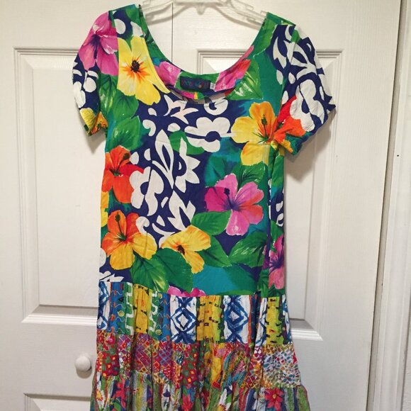 Jam’s World Hattie Dress Hibiscus Floral Mini Hawaiian Pullover Tiered S… - Picture 2 of 6